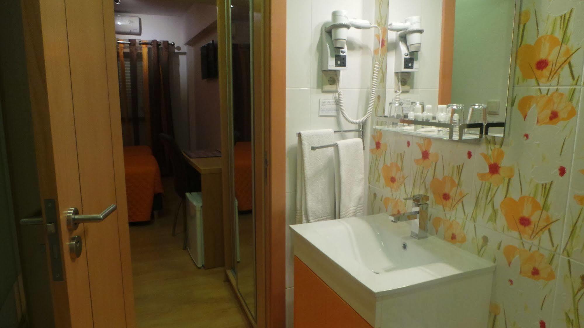 Dom Joao Glamour Hotel ลิสบอน ภายนอก รูปภาพ